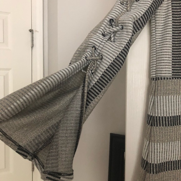 BCBG DRESS! - Picture 5 of 6